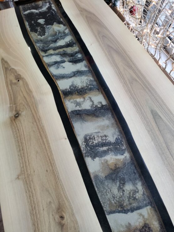 Epoxy sto 90x203 Orah/ Live edge -20%  za gotovinu