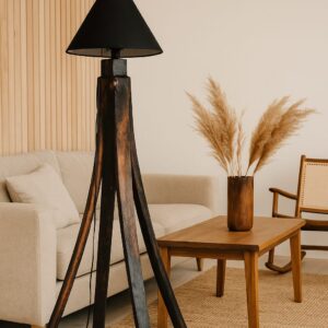 Velika podna lampa model bure