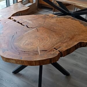 Trpezarijski sto panj