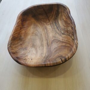 Drvena unikatna činija za voće Orah Ručne izrade /handmade