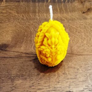 Sveca od pceljinjeg voska-Jaje dekorisano