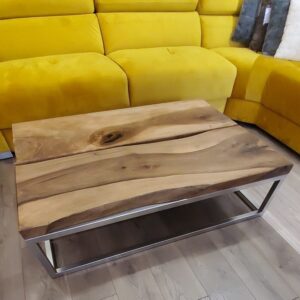 Klub sto orah // Walnut coffee table